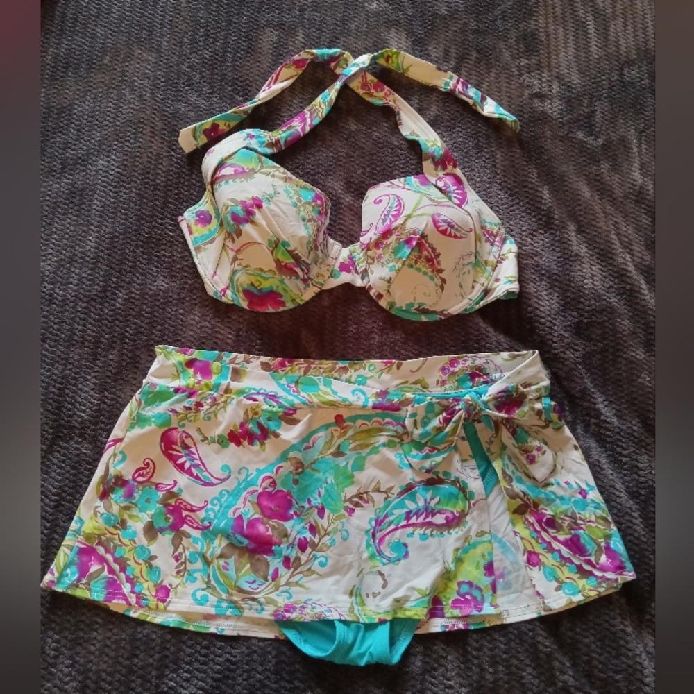 Tommy Bahama 2 piece bathing suit